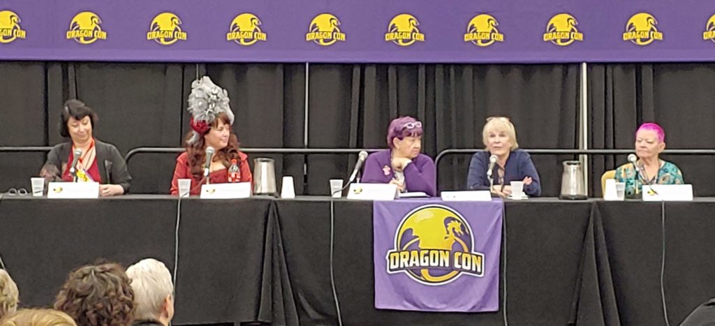 Dragon Con women