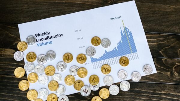 Expert Insights on Navigating AI-Powered Crypto Market Volatility in 2026