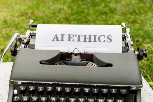 Claude AI pros and cons for article writing